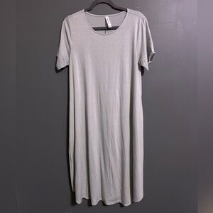 Zenana outfitters grey classic short sleeve dress size large
